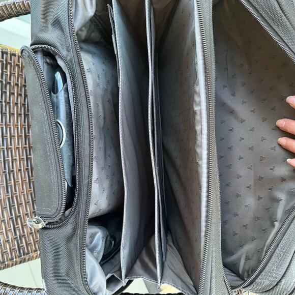 TUMI Alpha Deluxe Wheel Rolling Expandable Carry On 26103D4 Ballistic Nylon 17" - Picture 7 of 12